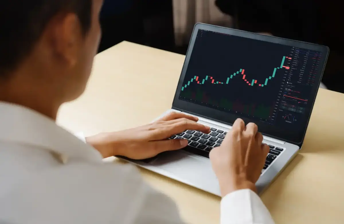  Common Mistakes Beginner Traders Make on Trading Apps in India: Choosing the Best Trading Platform for Beginners in India